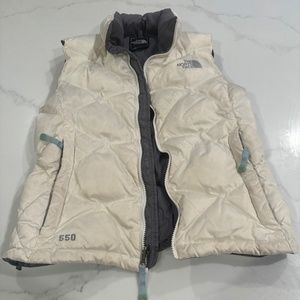 Woman’s Northface puffer vest